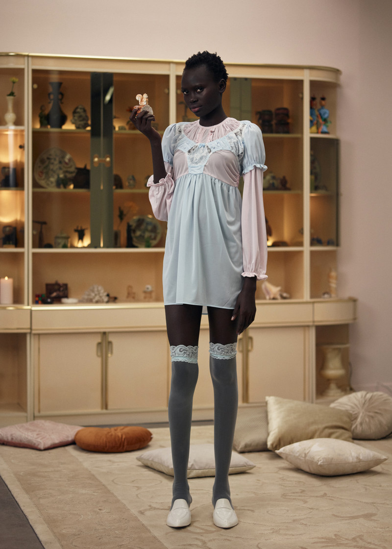 Justine Ponthieux - Jenny Fax - © Lambert | Lambert