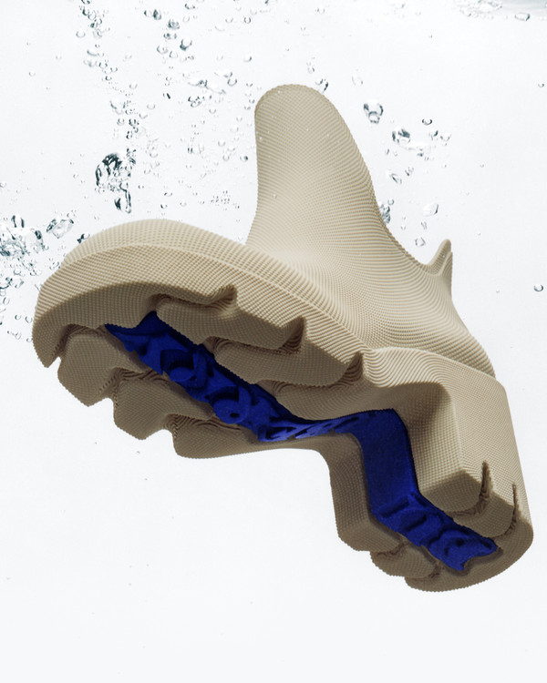 Burberry - © Lambert | Lambert