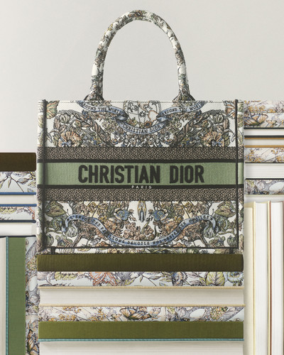 Dior Book Tote - © Lambert | Lambert