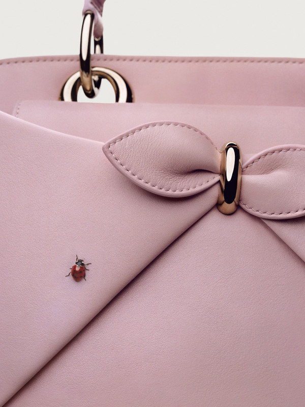 Dior - © Lambert | Lambert