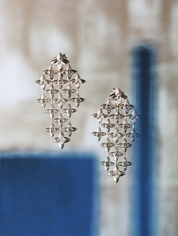 Harper's Bazaar Japan - Louis Vuitton - © Lambert | Lambert