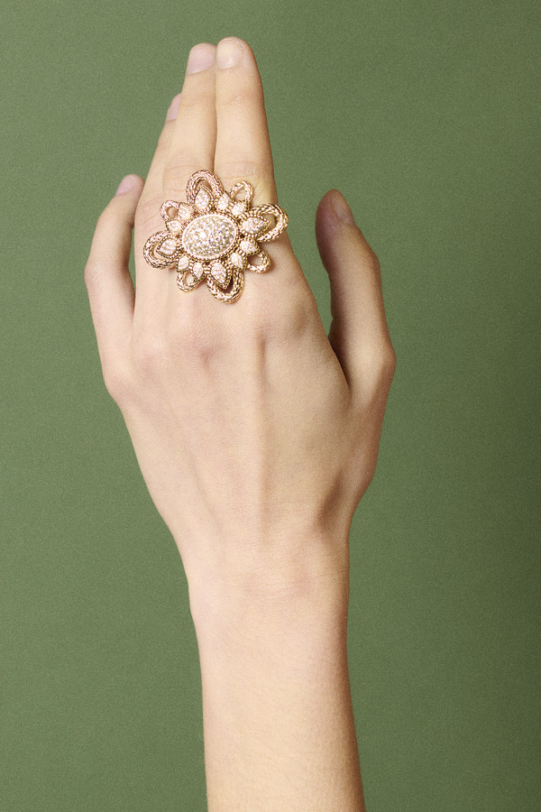 Harper's Bazaar Japan - © Lambert | Lambert