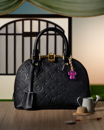 Louis Vuitton - Father’s & Mother’s Day - © Lambert | Lambert
