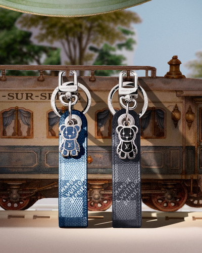 Louis Vuitton - Father’s & Mother’s Day - © Lambert | Lambert