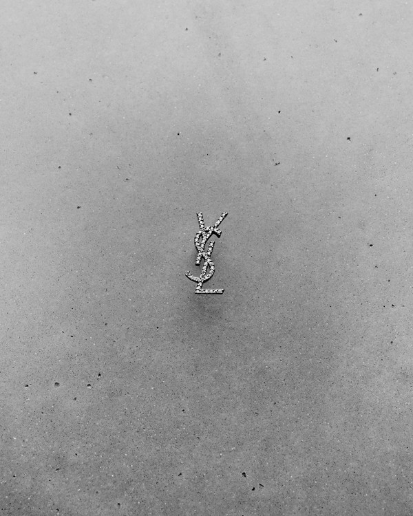 Saint Laurent - © Lambert | Lambert