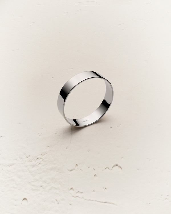 Saint Laurent - © Lambert | Lambert