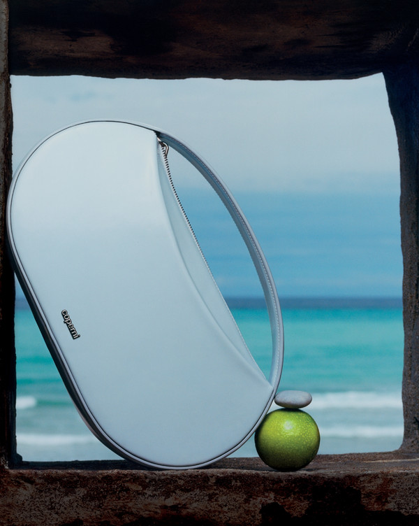 Vogue Ukraine - © Lambert | Lambert