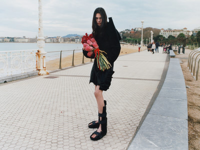 Replica Man - © Lambert | Lambert