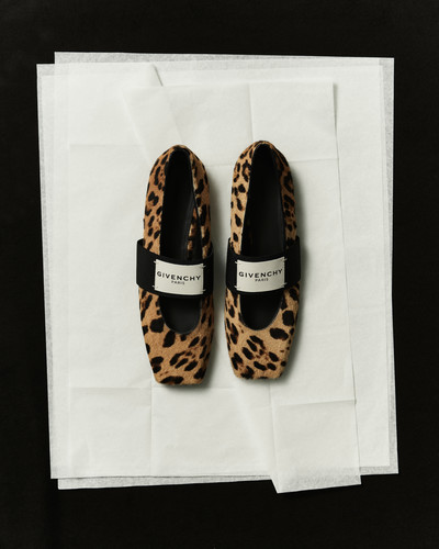 Givenchy - © Lambert | Lambert