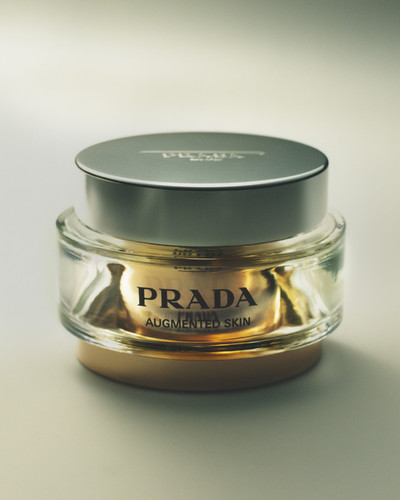 Prada beauty - © Lambert | Lambert
