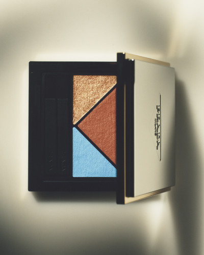 Prada beauty - © Lambert | Lambert