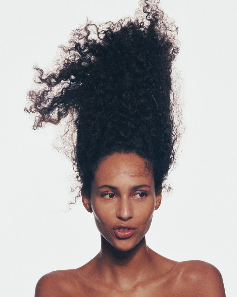 CAP74024 - Dolce & Gabbana - © Lambert | Lambert