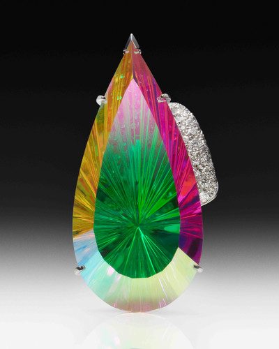 Boucheron Holo - © Lambert | Lambert