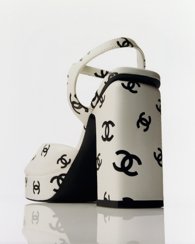 System X Chanel - © Lambert | Lambert