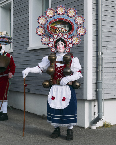 Spare No Expense - © Lambert | Lambert