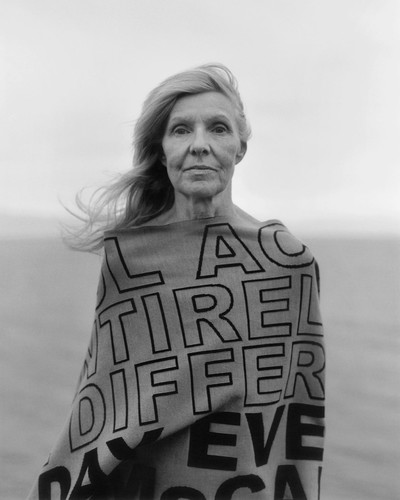 Stella McCartney Off The Grid - © Lambert | Lambert