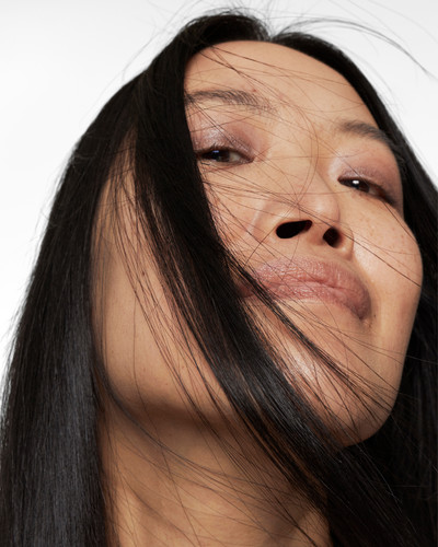 The Nue Co. Grow Beyond Your Limits - © Lambert | Lambert