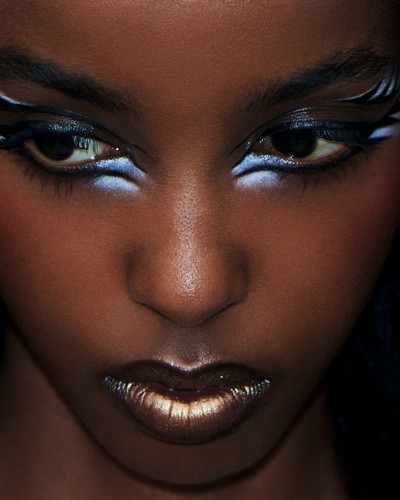 Beauty series with Bea Sweet - © Lambert | Lambert