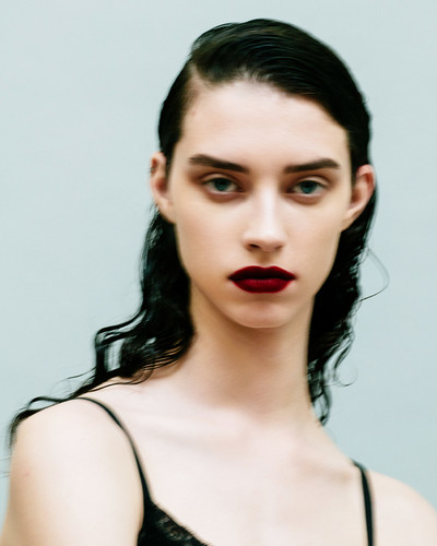 Beauty series w/ Morgane Martini II - © Lambert | Lambert