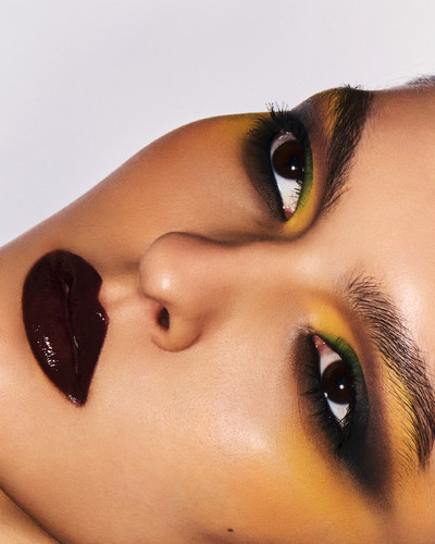 Beauty with Jeez Hill - © Lambert | Lambert