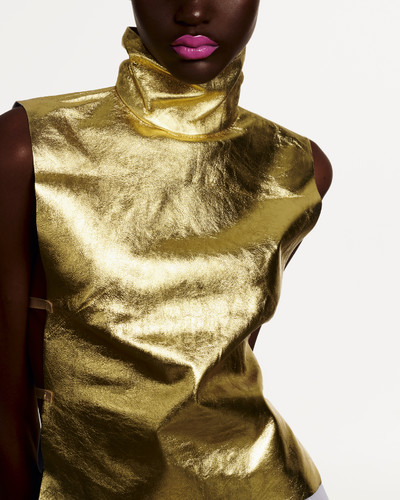 Wallpaper x Dries van noten Beauty - © Lambert | Lambert