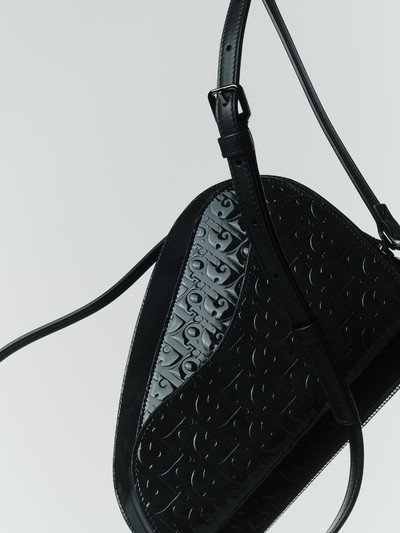 V Man - © Lambert | Lambert