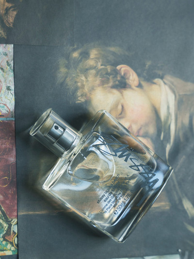 Vogue Greece - Comme des Garçons - © Lambert | Lambert