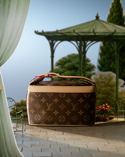 Louis Vuitton - Mother & Father’s Day 2026 - © Lambert | Lambert