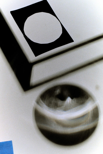 Revue Profane - © Lambert | Lambert