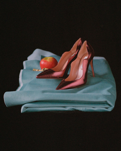 Vogue Greece - © Lambert | Lambert