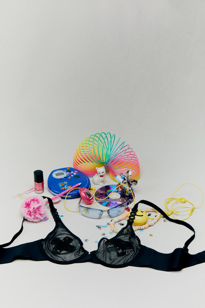 Chantelle 150th Anniversary - © Lambert | Lambert