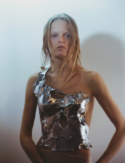 The Face - © Lambert | Lambert