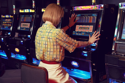 PMU Carte Blanche - © Lambert | Lambert