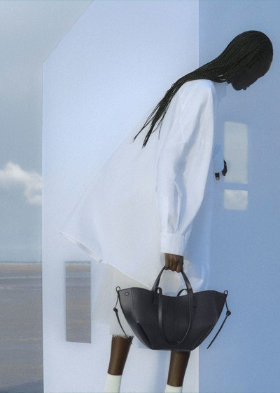 Polène - © Lambert | Lambert