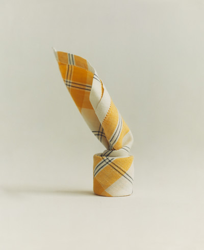 Tools - To Fold - © Lambert | Lambert