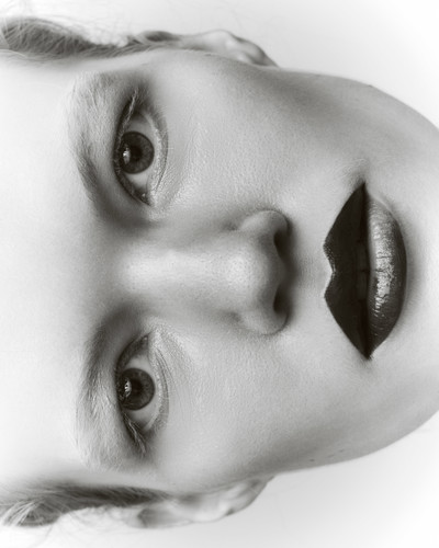 Sarah Beauty - © Lambert | Lambert