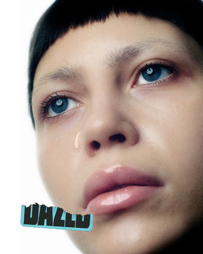 Dazed Beauty - © Lambert | Lambert