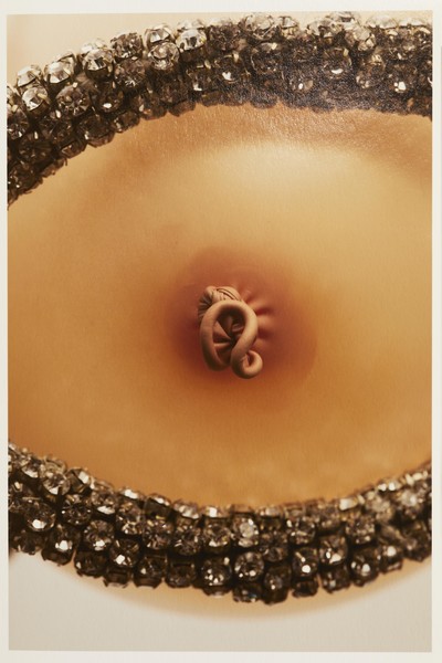 Revue Magazine - © Lambert | Lambert