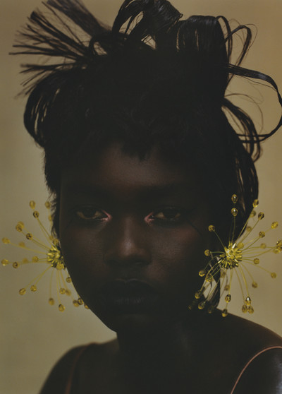 Interlope Magazine - Chanel - © Lambert | Lambert
