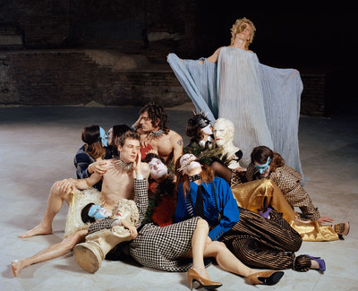 Dust - © Lambert | Lambert