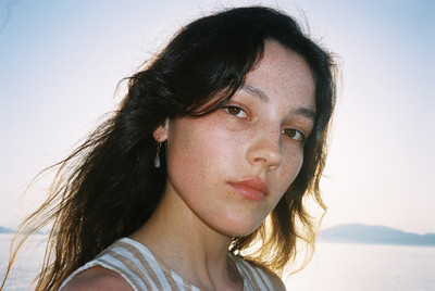 Larry in Hydra - © Lambert | Lambert