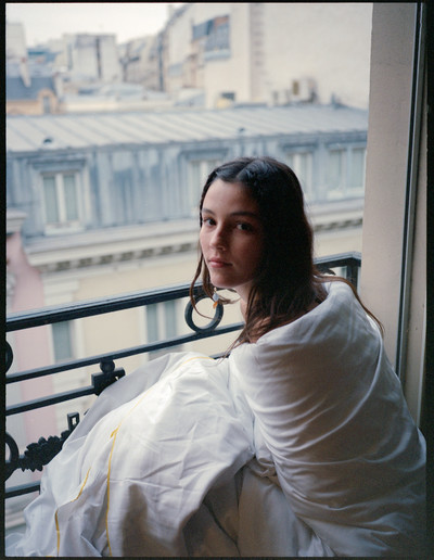 Larry in Paris - © Lambert | Lambert