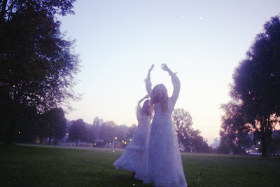 Virgin Suicides - © Lambert | Lambert