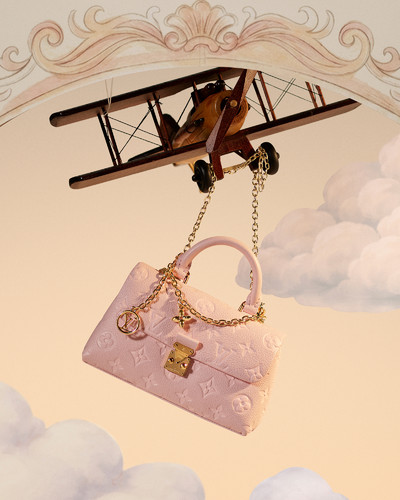 Louis Vuitton Mother and Father’s Day 2026 - © Lambert | Lambert